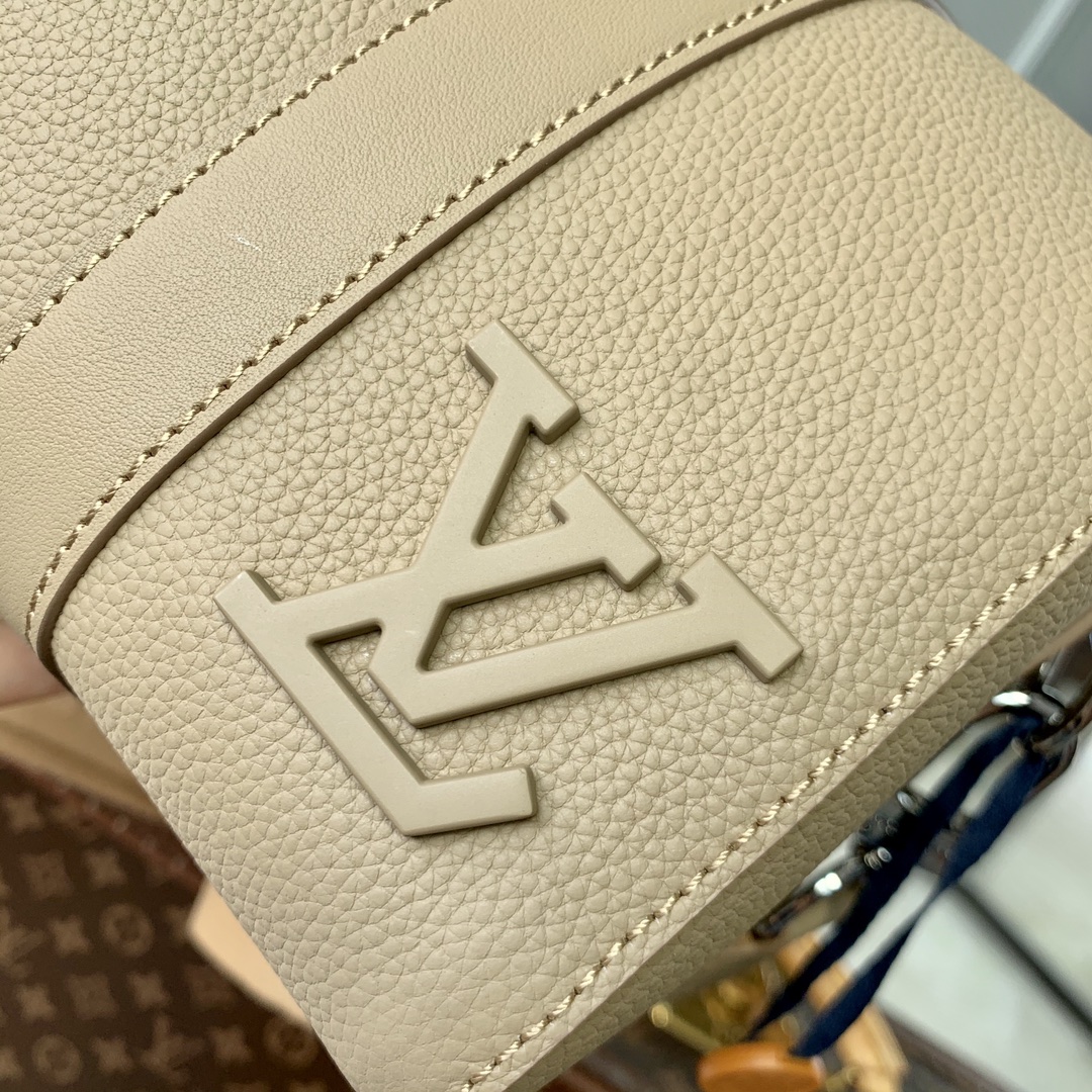 LV Speedy Bags